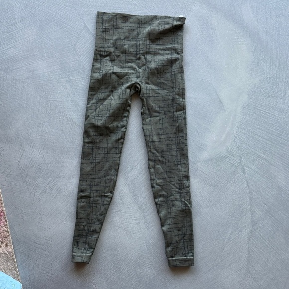 SPANX Look at Me Leggings SP - Picture 11 of 11